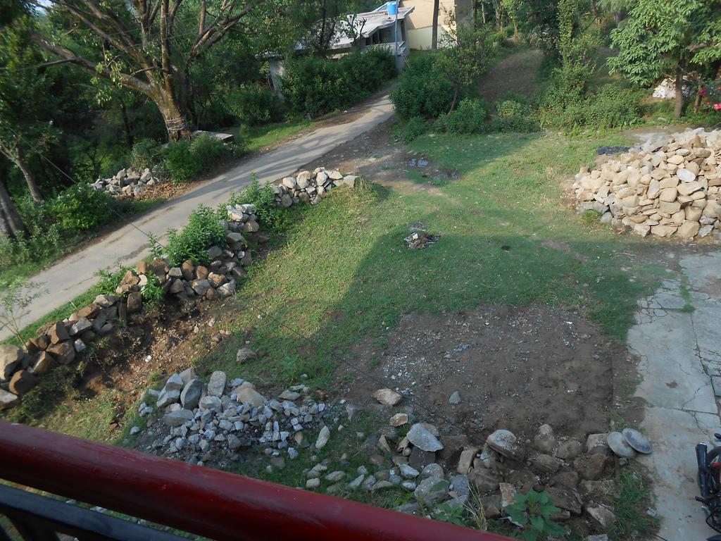 Bīr Mohinder & Mohindra Home Stay מראה חיצוני תמונה